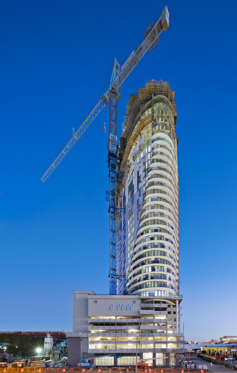 Project: The Adaire  |  Construction: Moriarty  |  Architect: R2L:Architects  |  Developer: Greystar
